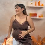 Paola Araujo • Maternidad • UGC