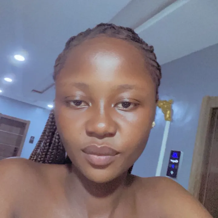 Iambecomingesther