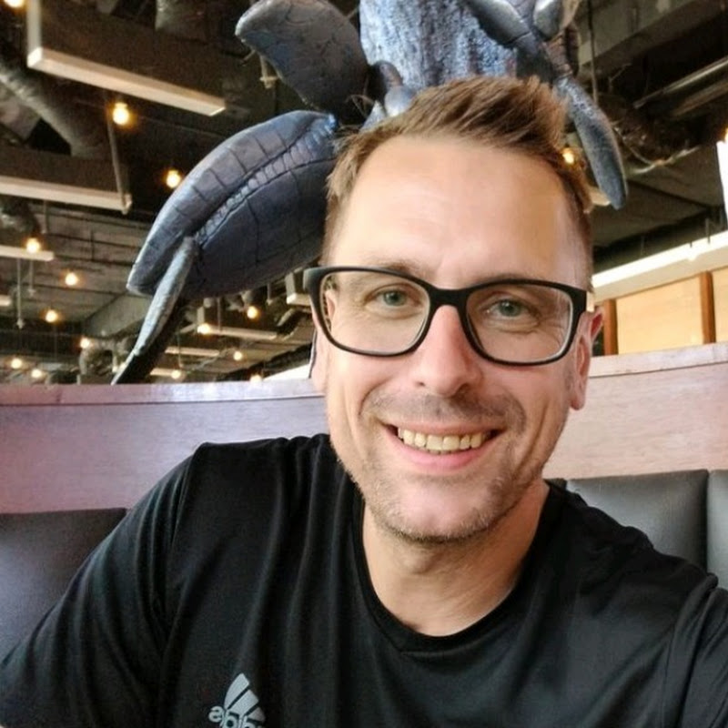 Minimalist Nomad - Geoarbitrage & Independence