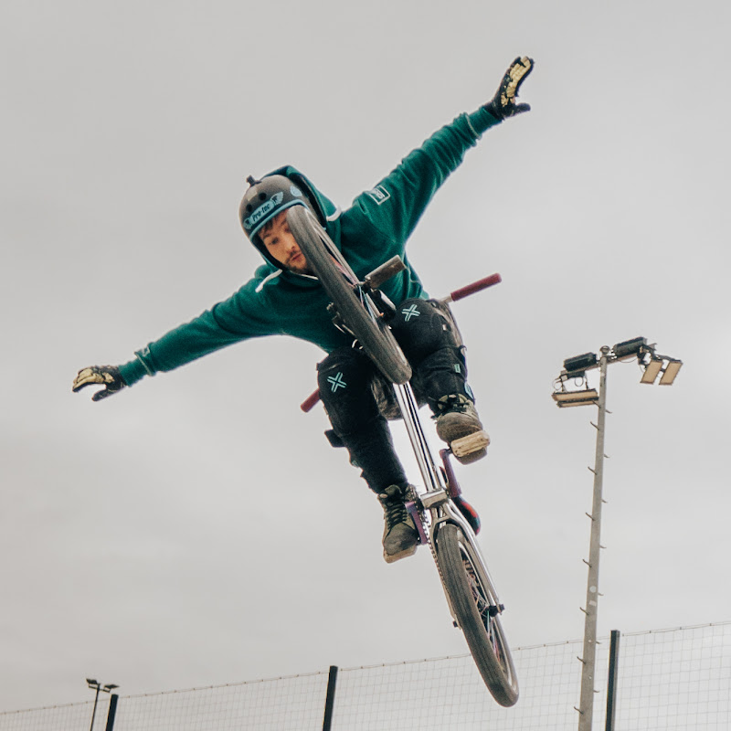 Théo Malsert [BMX RIDER]
