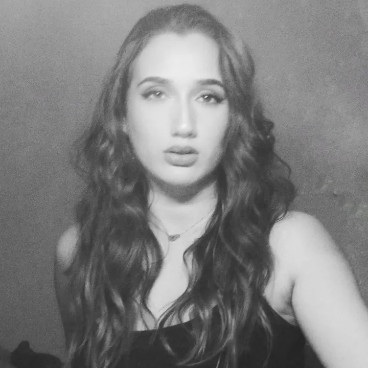 shayna