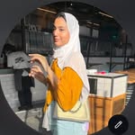 Ayesha - lifestyle content creator