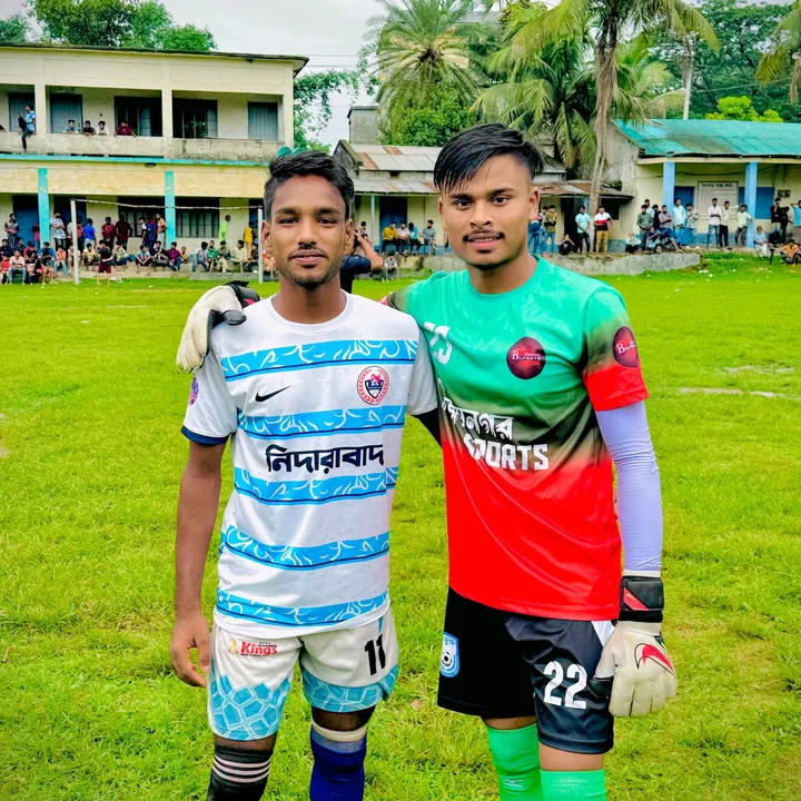 রুবেল মিয়া👷‍♀️👷‍♀️🇧🇩🇸🇬