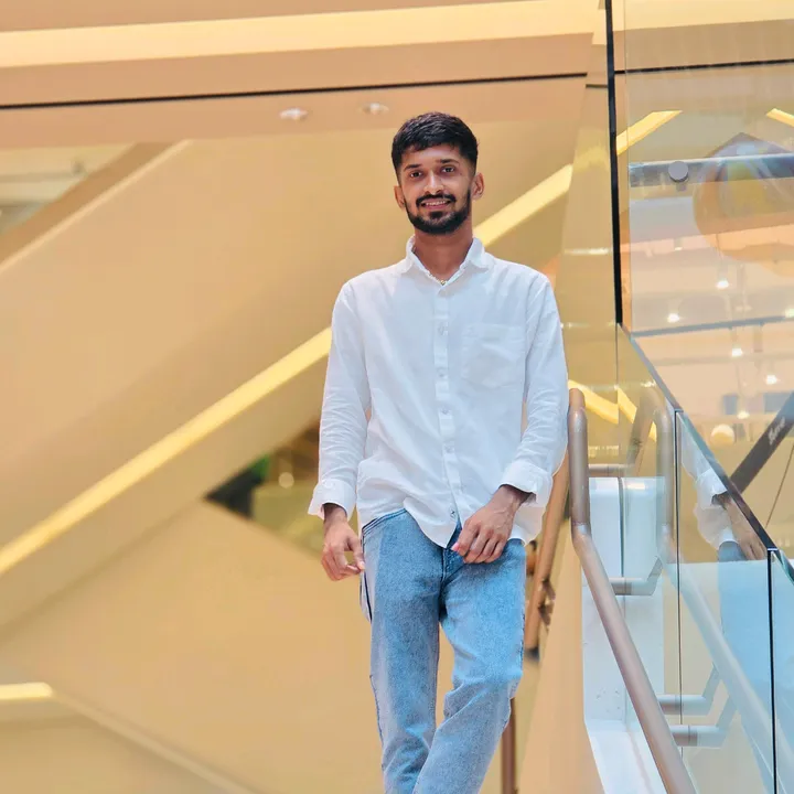 Iʀᴇsʜ🇰🇷🇱🇰