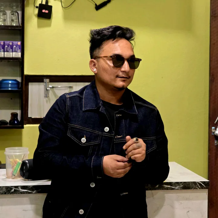 Mr.Madhu🔥