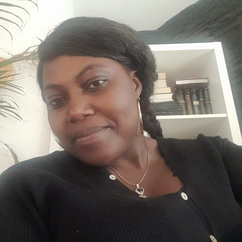 Ebony Mama237