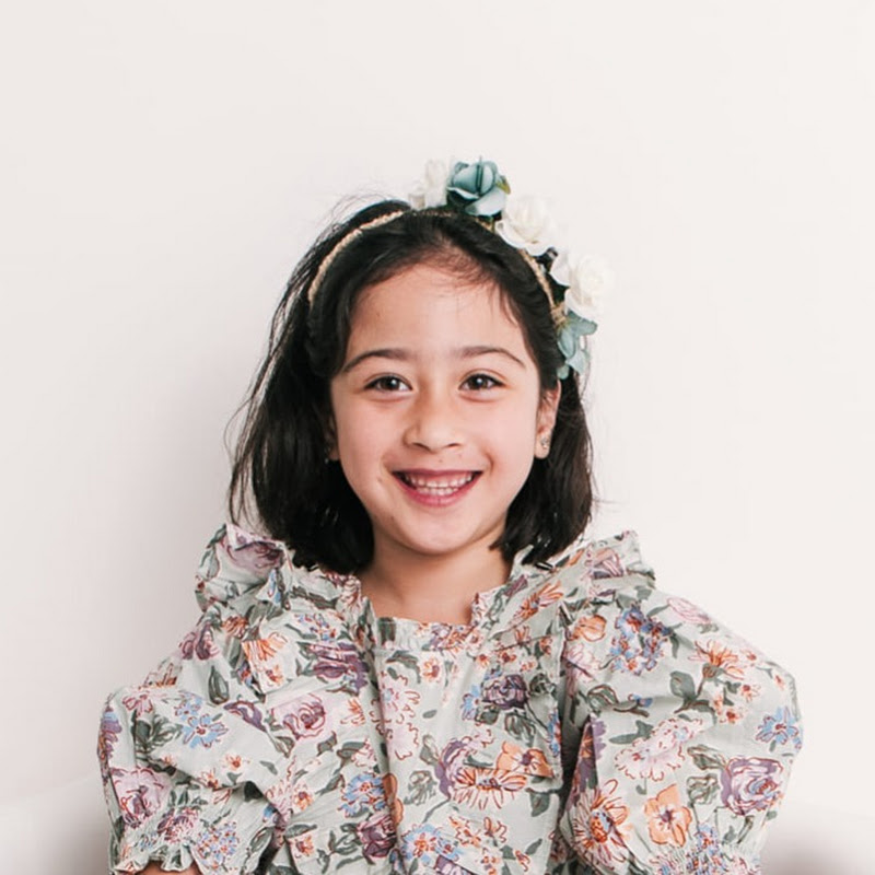 Kiwi Pinay Kid - Eva The Adventurer