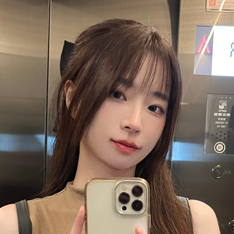 øz 歐莉