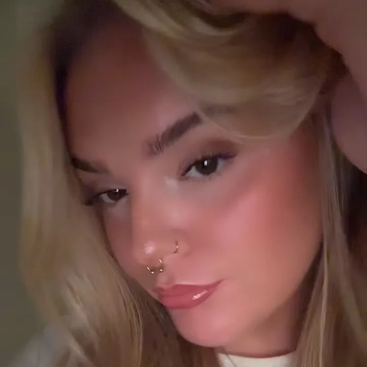 *✧･ﾟ: *✧･ﾟ: Julia *✧･ﾟ: *✧･ﾟ: