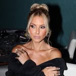 ⠀⠀⠀⠀⠀     ⠀⠀⠀MARIANA COSTA⠀⠀⠀⠀