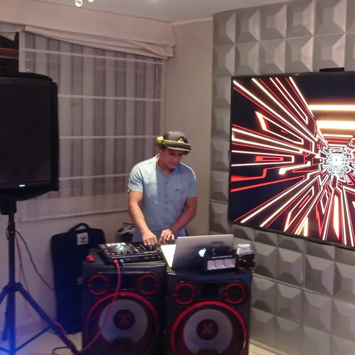 DJ kaLO