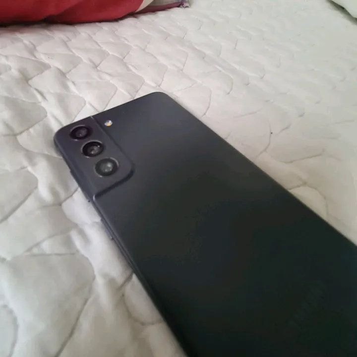 Samsung S21 FE 5G Hype🏴📱