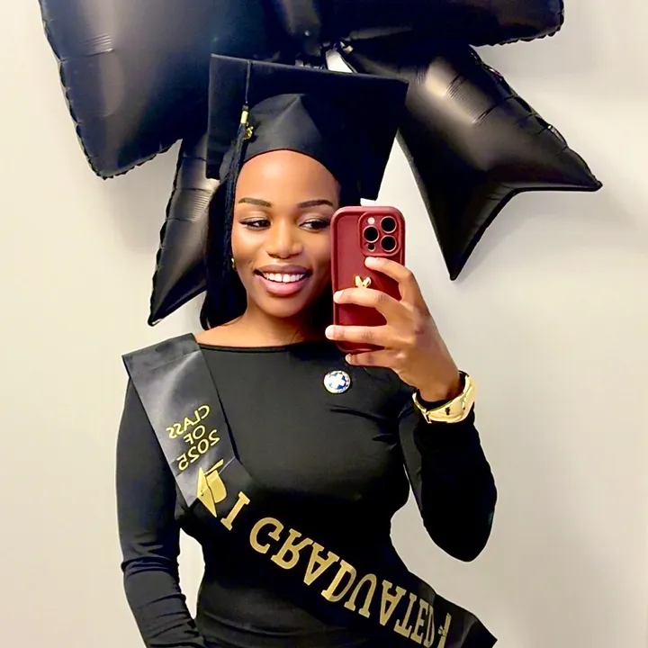 That girl from Uganda 🇺🇬🇸🇪