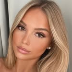 CÉLINE NICOLE🌹
