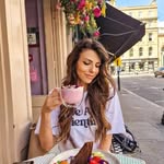 SOFIA | TRAVEL LONDON - SPAIN |