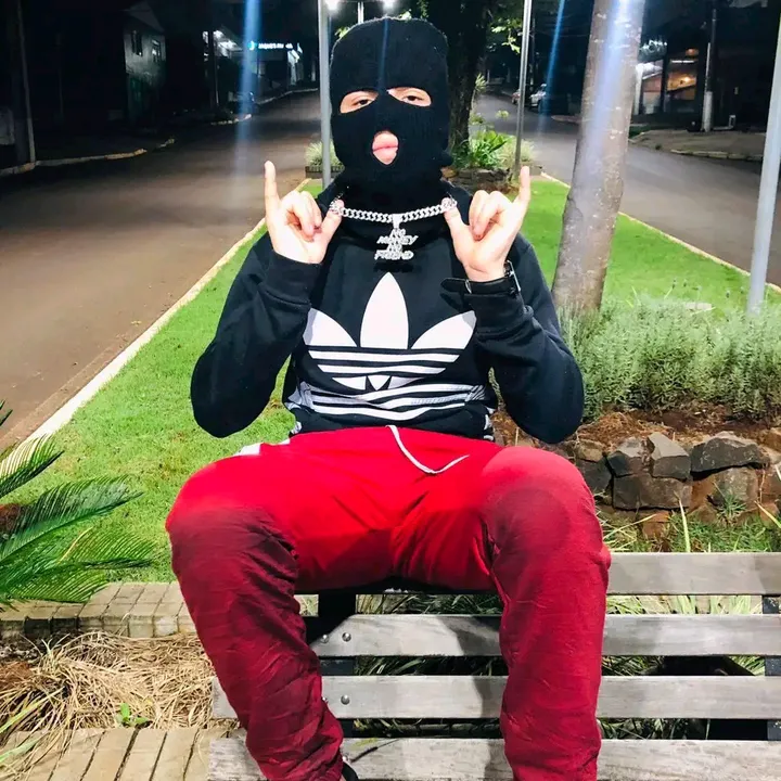 Tomas