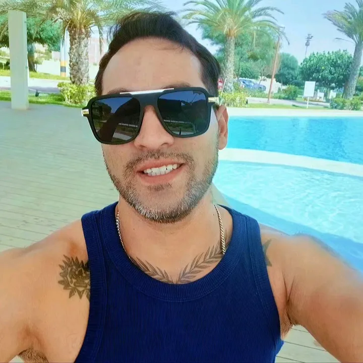 Renzzo 3.3🏋‍♀️🇵🇪