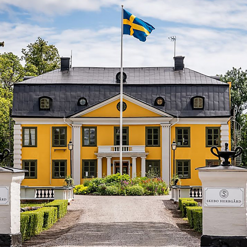 Swedish Manor Life