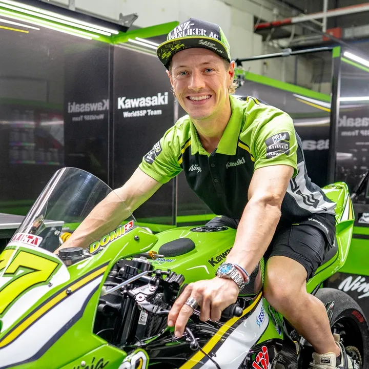Domi Aegerter #77