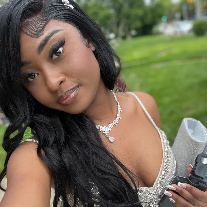 Angel💜💜💜💜💜💜