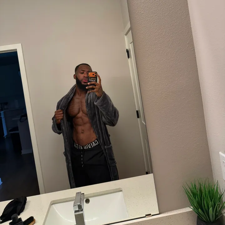 Yanyburg_Fit