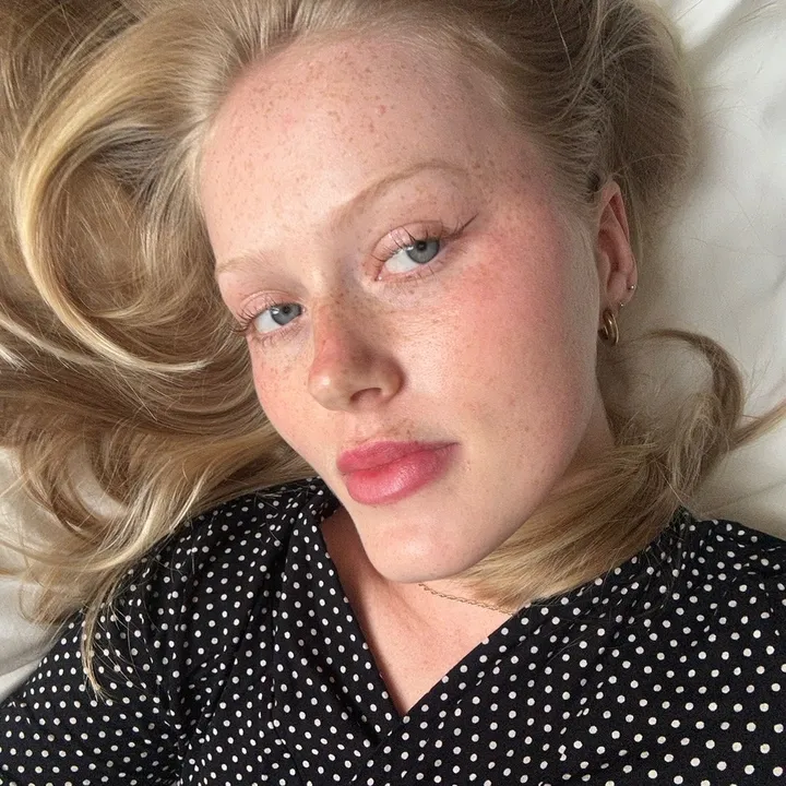 Bella Grace