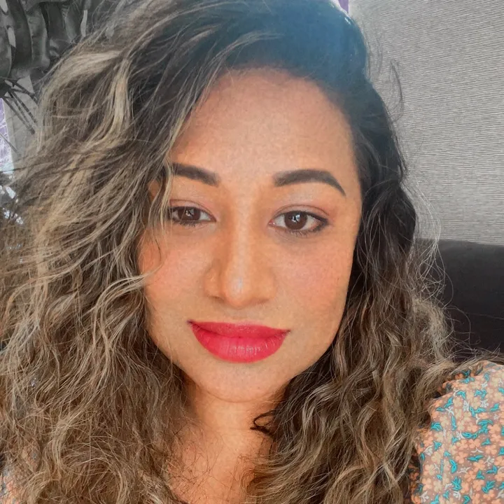 🌺🌼🌸 •~*KOMAL*~•🌸🌼🌺