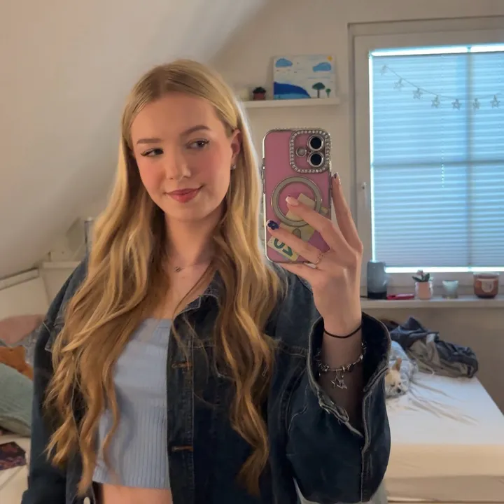 𝐀𝐦𝐞𝐥𝐢𝐞🦦