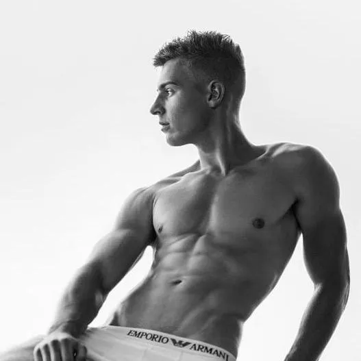 adrian_swietek