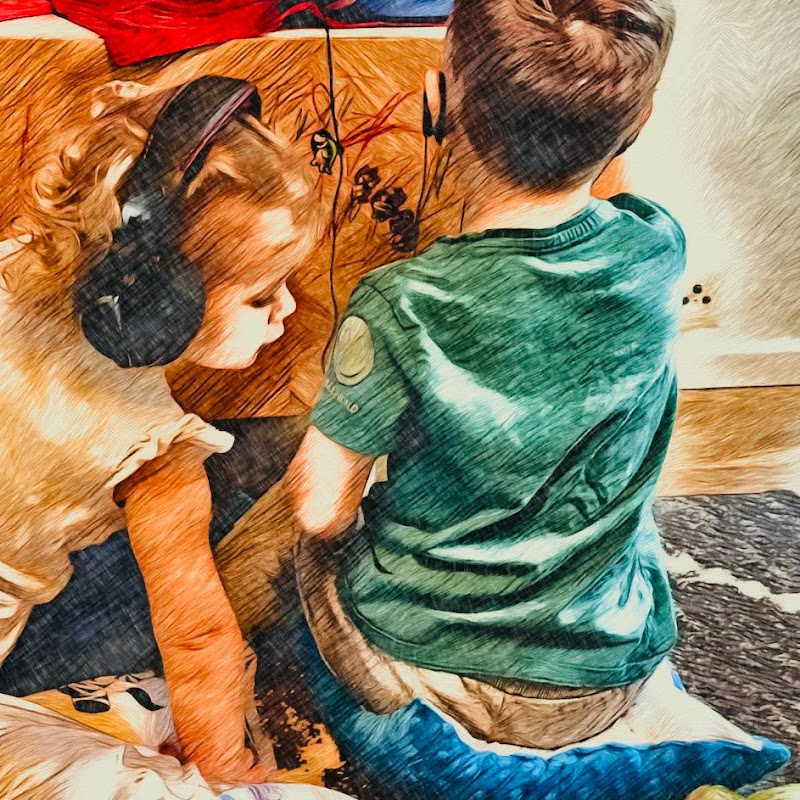 Ella and Finn’s Playtime 