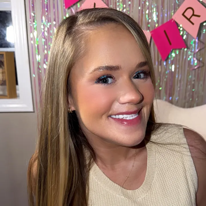 𝒦𝓨lie 𝒦eolani