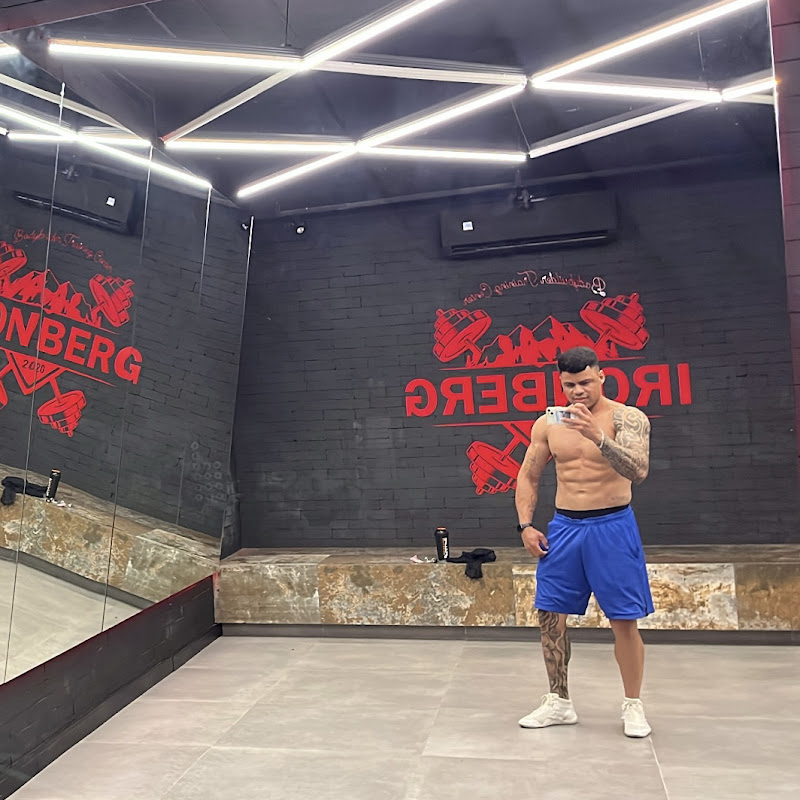 Boy Fitness Official Gym