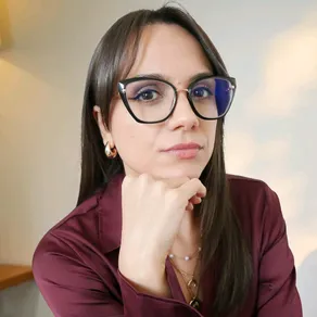 Sara | English Fluency Coach