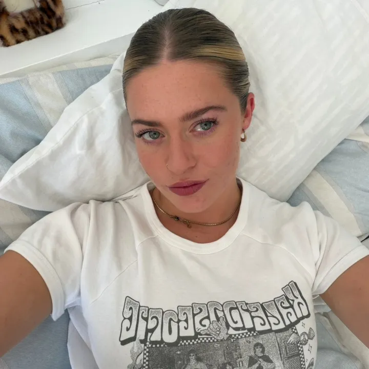 Abi J