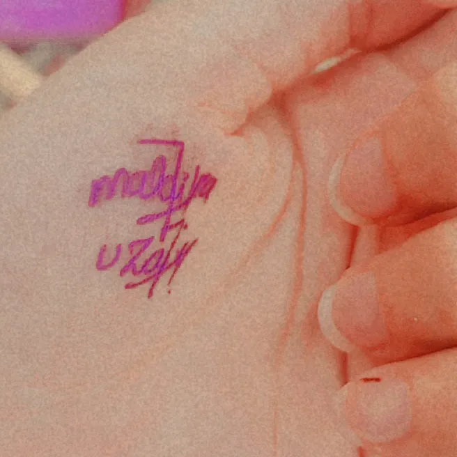 ❤Maلaiکa µzåïr◦•●◉✿̶