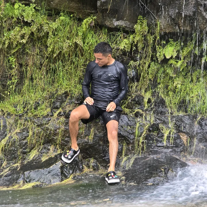 Aɴɢᴇʟ ᴄᴀʙʀᴇᴊᴏs🐒