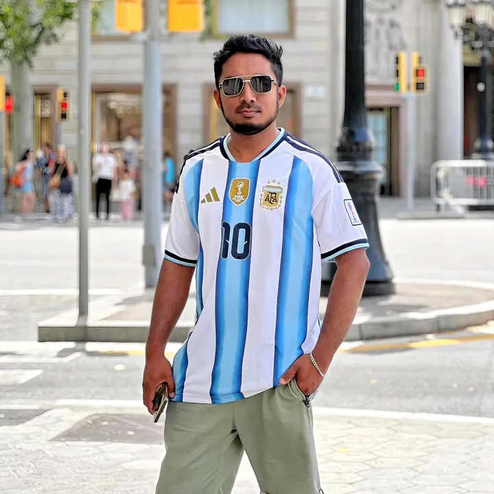 ⓈⒶⓁⒺⒽ 🇧🇩🇪🇸