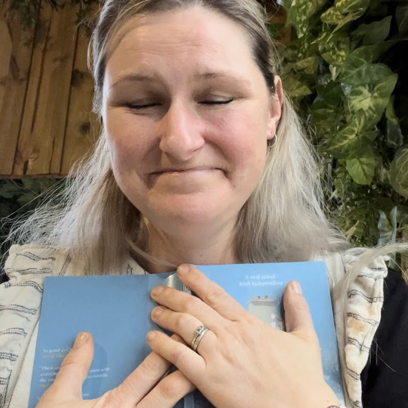 A Very Casual Librarian