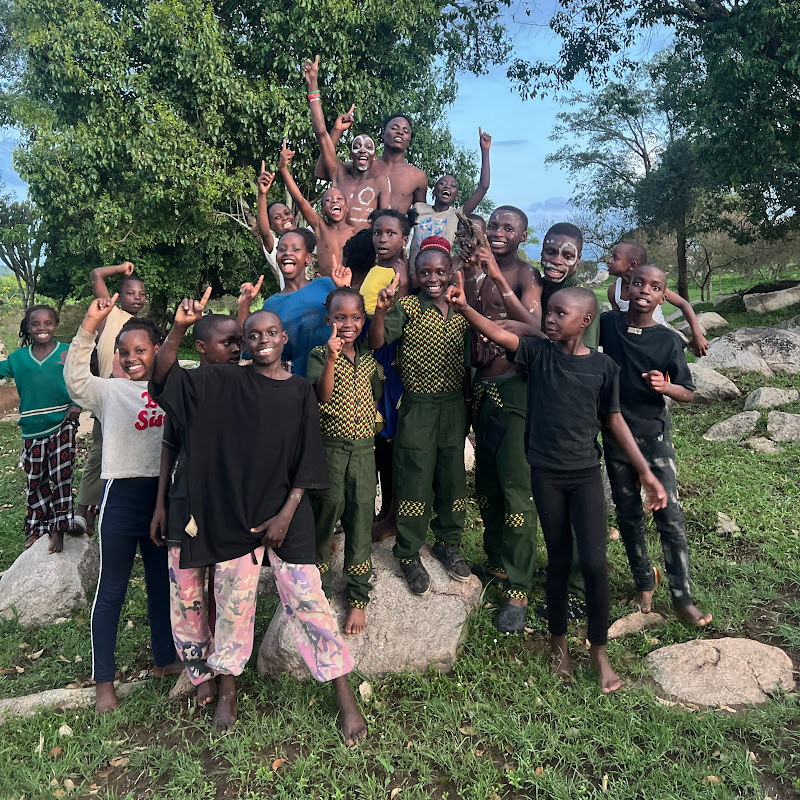 MATEETE VILLAGE KIDS AFRICA