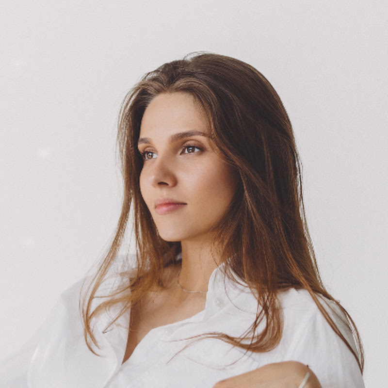 Anastasia Tihon Yoga