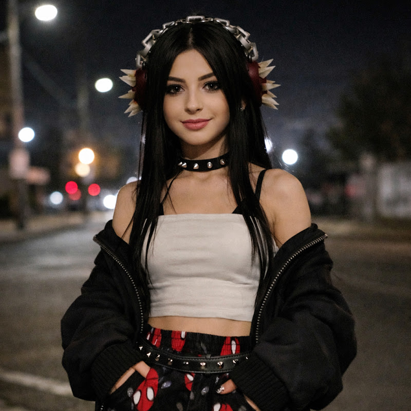 Roblox with Carii 🎀