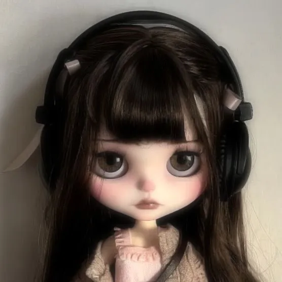 emma 🫧🎀🧚🏻‍♀️