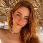 Emiliana Carvallo 🦋
