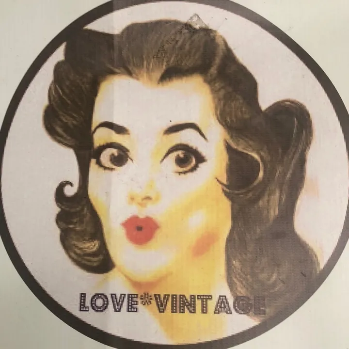 Love Vintage Llandudno 💕