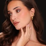 Léanna | Premium Beauty Content Creator