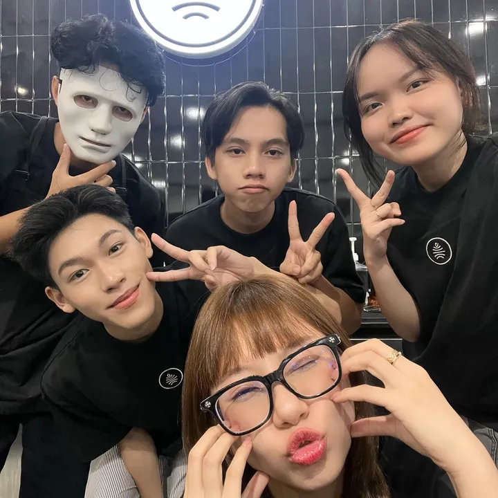 PHÉ Coffee & Stay - Bến Tre