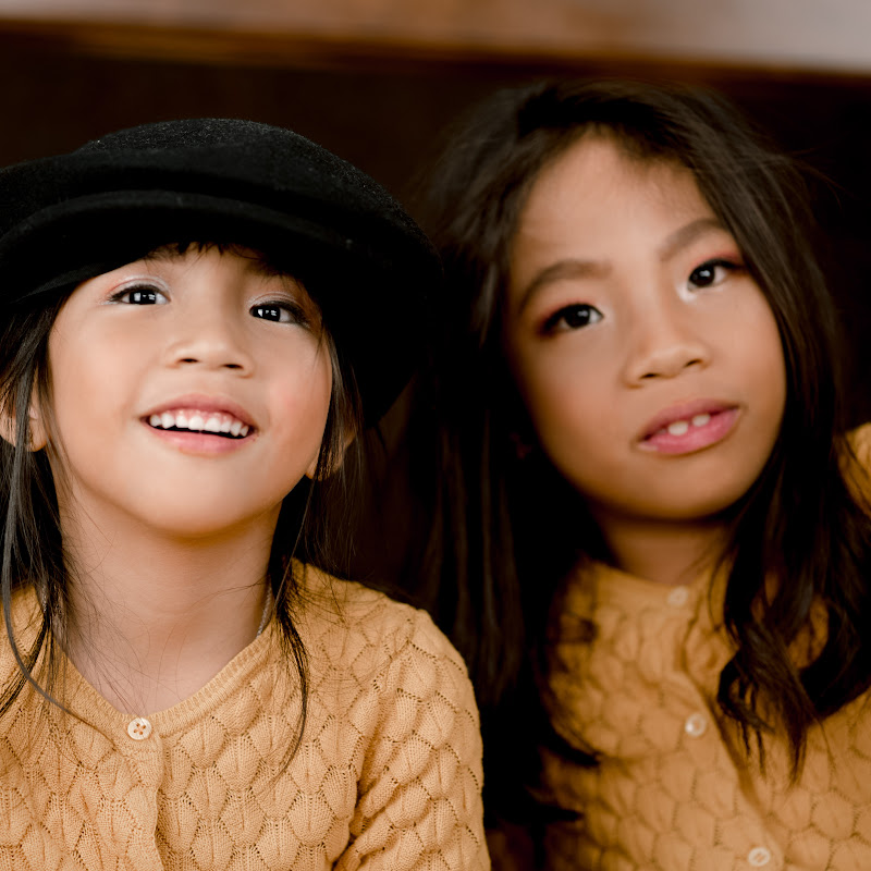 Aurora and Andrea's Vlog