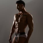 Vương Anh