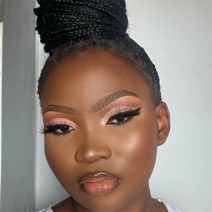 Makeupbyzee11 on Instagram