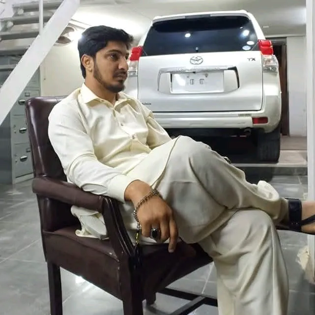 zulfi Ali shah